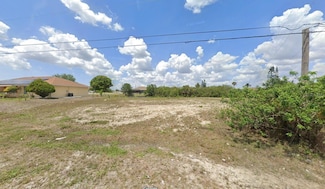 335 NE 19th Terrace, Cape Coral, FL 33909