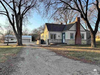 2177 Fawn Rd, Abilene, KS 67410