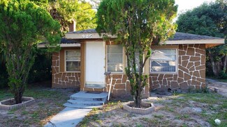 905 Engman St, Clearwater, FL 33755