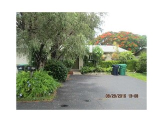 12012 SW 110th Street Cir E, Miami, FL 33186