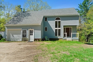 25 Vail Rd, Center Barnstead, NH 03225