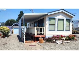 95706 Jerrys Flat Rd Unit 8, Gold Beach, OR 97444