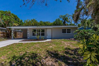 2611 Grand Cayman St, Sarasota, FL 34231