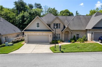 4006 Flagstick Ct, Jamestown, NC 27282