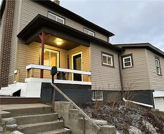 420 28th St, Beaver Falls, PA 15010