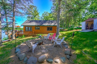 W5410 Yellowsands Dr, Spooner, WI 54801