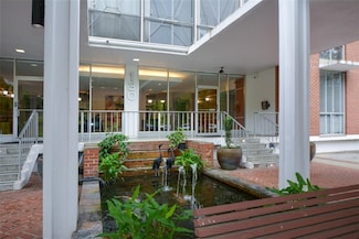 130 26th St NW Unit 206, Atlanta, GA 30309
