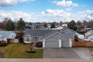 2905 N Hearth Ave, Meridian, ID 83646
