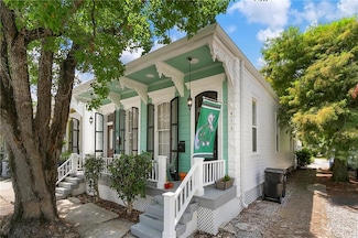4136 38 Constance St, New Orleans, LA 70115