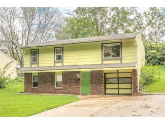 5209 NE San Rafael Dr, Kansas City, MO 64119