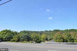 33/47 Hollenbush Ln, Orwigsburg, PA 17961