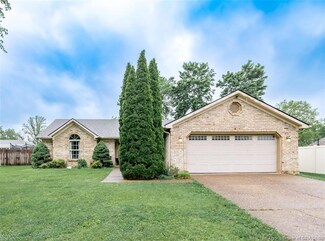 3304 Childers Dr, Jeffersonville, IN 47130