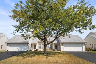549 E Slifer St Unit 2, Portage, WI 53901