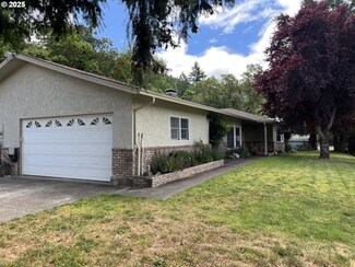 1068 Rice Creek Rd, Winston, OR 97496