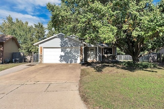 11204 W Jennie St, Wichita, KS 67212