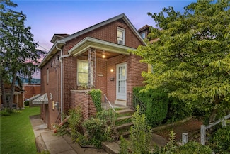 827 Beaver Rd, Ambridge, PA 15003