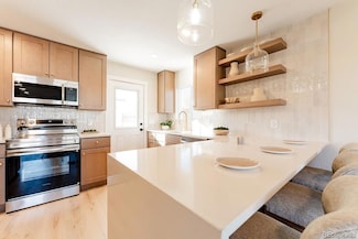 1105 S Raleigh St, Denver, CO 80219