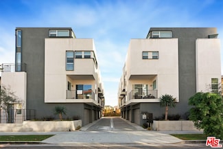 8406 1/2 Blackburn Ave, Los Angeles, CA 90048