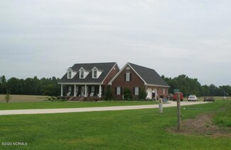 1190 Lawrence Tedder Rd, Whiteville, NC 28472
