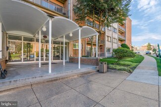 5801 Quantrell Ave Unit 209, Alexandria, VA 22312