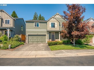 17345 NW Oak Creek Dr, Portland, OR 97229