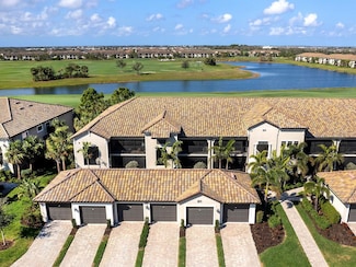 5674 Palmer Cir Unit 202, Bradenton, FL 34211