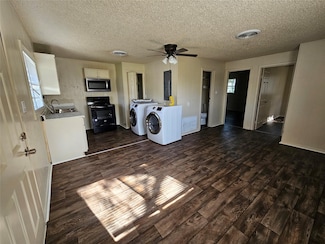 109 E Clay St Unit B, Bowie, TX 76230
