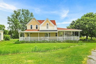 5877 Whippoorwill Rd, Cross Plains, WI 53528