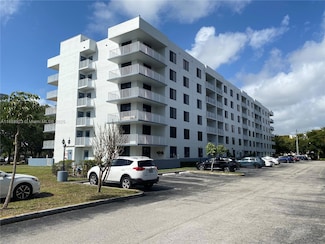 901 Hillcrest Dr Unit 409, Hollywood, FL 33021