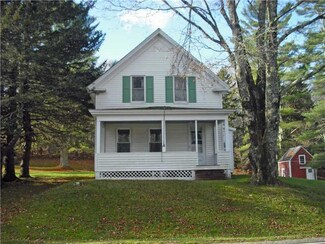 922 Winslows Mills Rd, Waldoboro, ME 04572