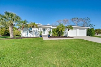 467 Balsam Ct, Marco Island, FL 34145