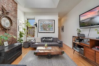 257 12th St Unit 5A, Hoboken, NJ 07030