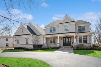 824 Moseley Rd, Highland Park, IL 60035
