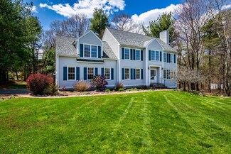 5 Robin Ln, North Easton, MA 02356