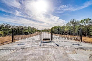 1608 Private Access 60200, Burleson, TX 76028