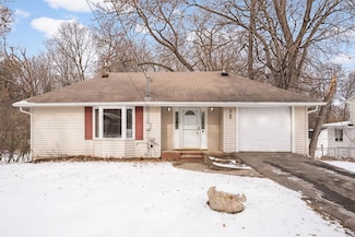 3780 Togo Rd, Wayzata, MN 55391