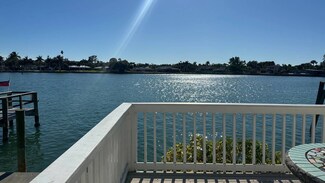 16 S Port Dr, Venice, FL 34285