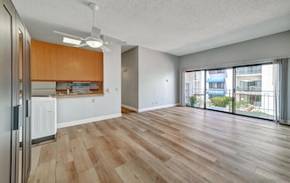 8324 Regents Rd Unit 2P, San Diego, CA 92122