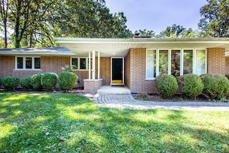 24016 S Walden Ln, Crete, IL 60417