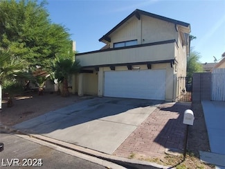 4760 Woodridge Rd, Las Vegas, NV 89121