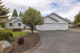 20844 Morningstar Dr, Bend, OR 97701
