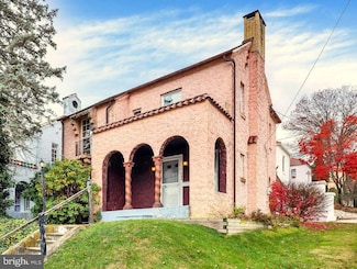 130 N 25th St, Reading, PA 19606