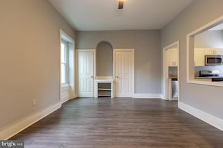 1735 W Oxford St Unit 2, Philadelphia, PA 19121