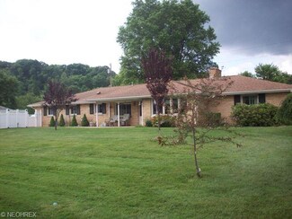 6415 Veterans Blvd, Chester, WV 26034