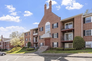 7 Louisburg Square Unit 8, Nashua, NH 03060