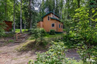 4015 Ray Ct, Fairbanks, AK 99709