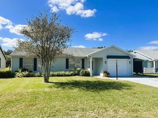 528 Valencia Place, Lady Lake, FL 32159