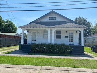 351 Nursery Ave, Metairie, LA 70005
