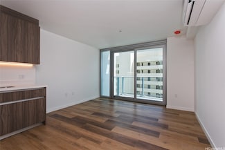 1500 Rycroft St Unit 1009R, Honolulu, HI 96814
