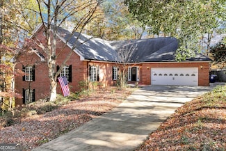 4570 Deep Creek Dr, Sugar Hill, GA 30518